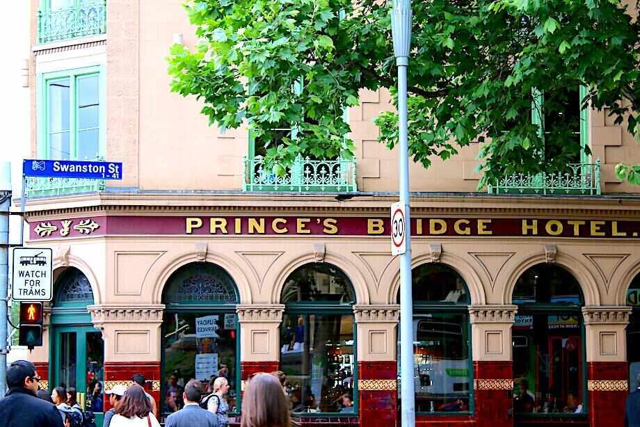 Melbourne Rooftop Bar Tour