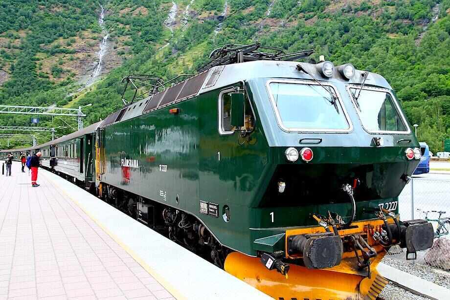 Tips for taking Norway's Flamsbana railway