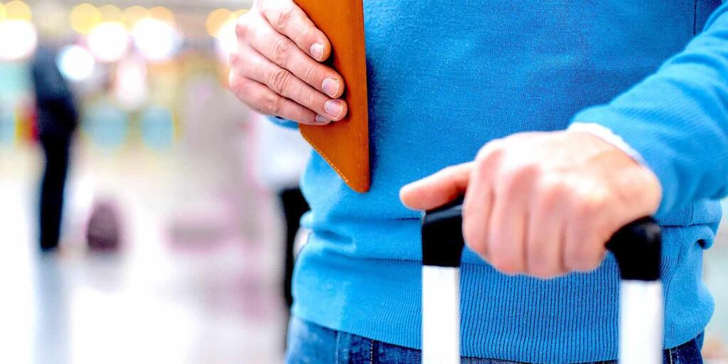 How to Choose the Right Luggage and Pack Like a Pro