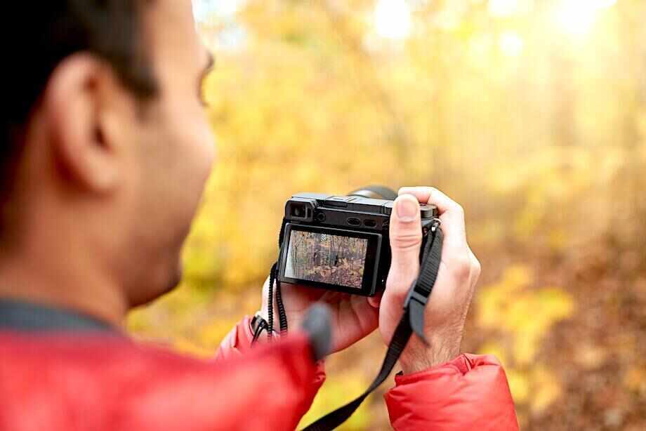 Ten tips for taking great holiday photos