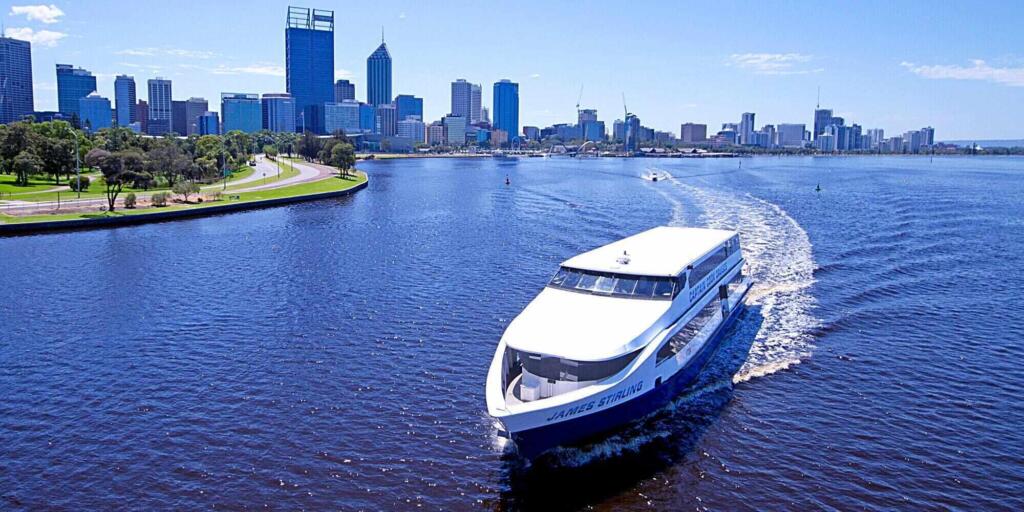 Perth Hop On Hop Off Bus and Swan River Lunch Cruise Combo
