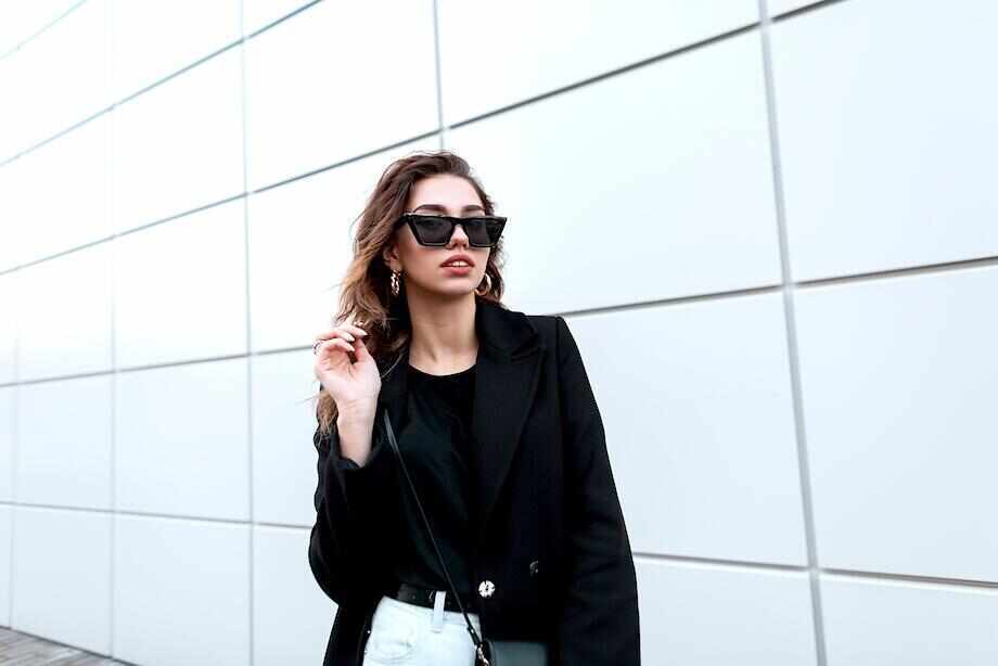 How to plan the perfect holiday capsule wardrobe
