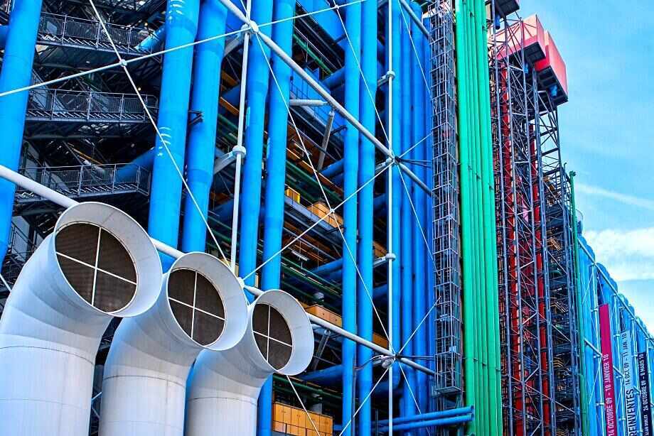 Ten of the most amazing buildings in Paris