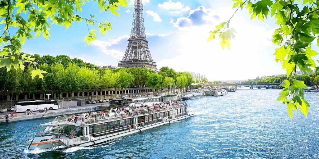 Paris tours