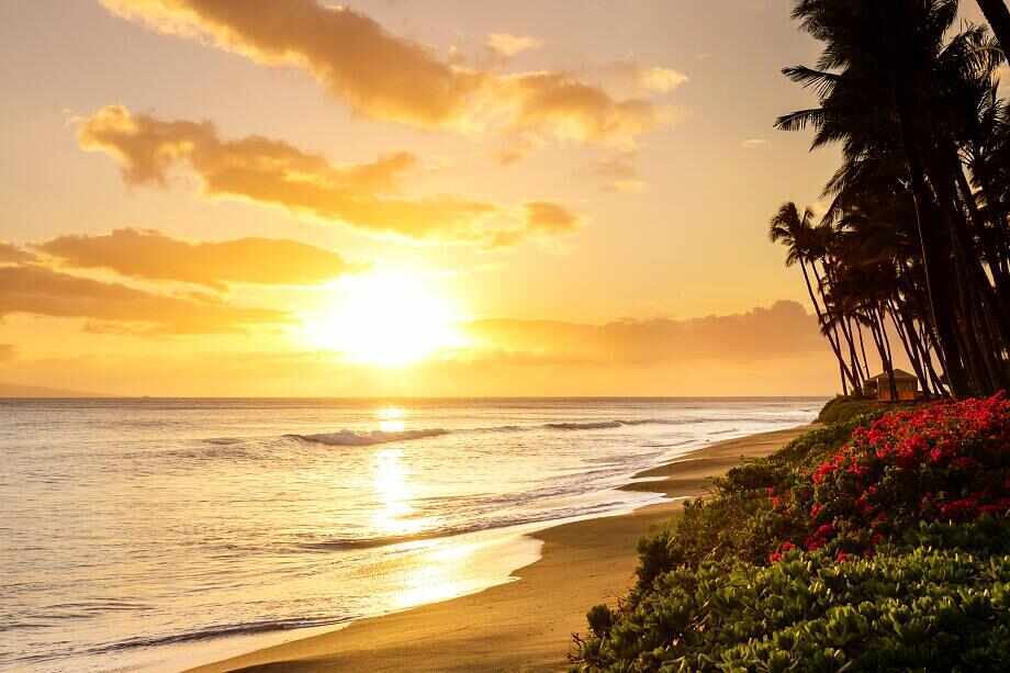 Ten top things to do in Maui