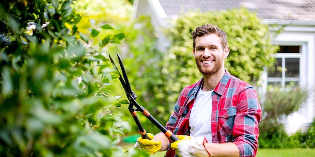 Ten things to do at home before going on holiday