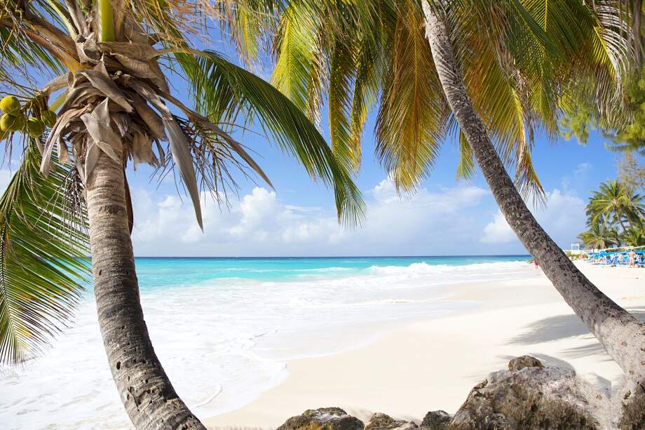 Top destinations for Aussie travellers taking an extended holiday